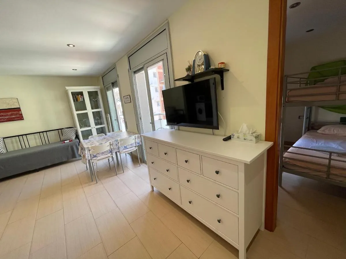 Central Beach Near Disco Street Lloret de Mar Apartment